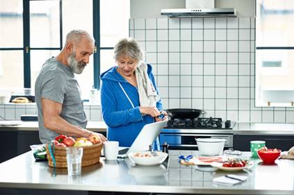 social security elderly couple