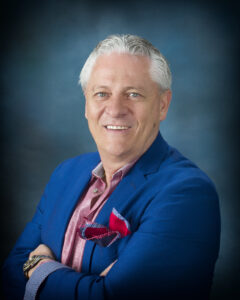 Mitch Woolley headshot