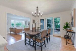 Baldwin Stocker open house from Sue Cook showing a dining room with table and chairs 